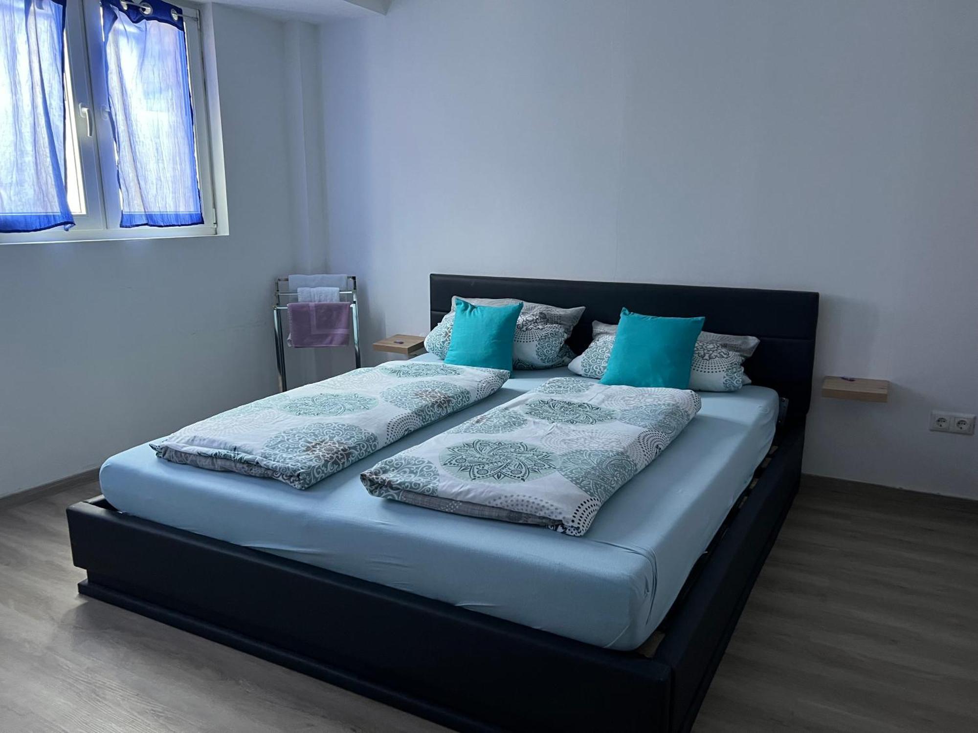 Apartments Und Zimmer Vettweiss Bagian luar foto