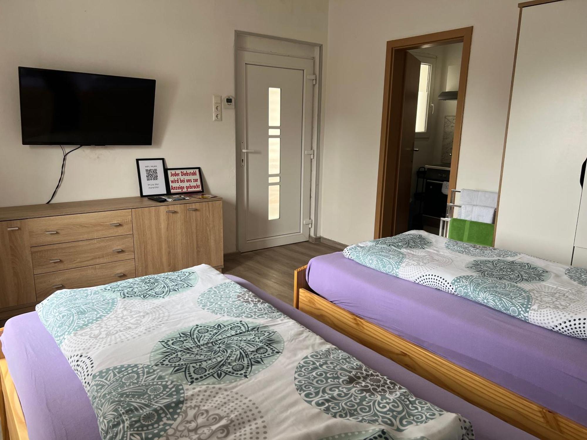 Apartments Und Zimmer Vettweiss Bagian luar foto